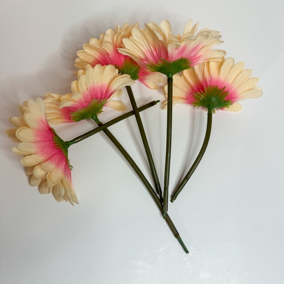 Faux Floral Bundle - 5 Stems - Picture 4 of 7